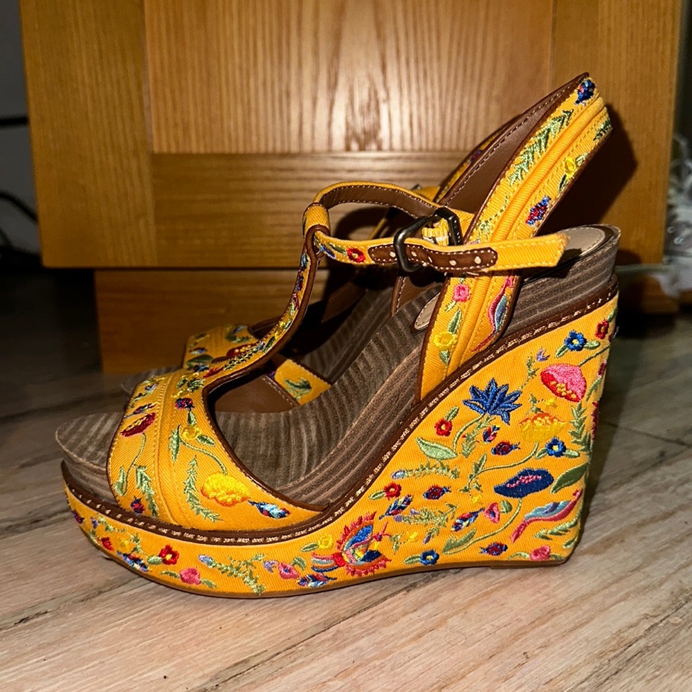 New Unused Beautiful Wedges